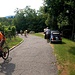 <b>Riprendiamo la bicicletta sulle sterrate verso Santa Margherita (355 m), per poi piegare a nord fino a uno dei punti più panoramici della pedalata: il poggio vignato Monticello (438 m), nella Tenuta Montalbano. </b>