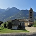 Il campanile di Sant'Orso e le montagne che fanno da corona ad Aosta.