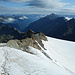 Wahlmöglichkeit im Abstieg - entweder links über den Grat (Sicherungen), oder rechts über den Gletscher