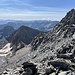 Dal colletto tra la cima e l'anticima sud, sguardo sul versante svizzero