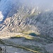 <b>Da questa cima si scorge una buona parte dei 23 km della lingua del Grosser Aletschgletscher. Dalla parte opposta si intravedono, fra i banchi di nebbia, i laghetti Märjelenseen. </b>