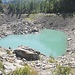 Emanazione secondaria del lago del Miage. La forma a cuore è forse significativa della sua sofferenza...