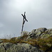 la caratteristica croce di legno in cima allo Auf den stocken