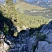Der Anstieg zum Praghorn führt im oberen Teil durch eine erstaunlich lange Rinne im karstigen Gelände