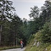 "Fahrrad-Zustieg" auf gutem, teils etwas blockigem Forstweg