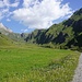 Schotterstraße von Planaval zur Alp Ecules 