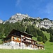 Im Golderli wird beste Bergküche serviert (hinten der Zahm Andrist).