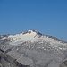Wildhorn mit noch sehr gut eingeschneitem Gletscher