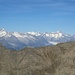 Blick über den Simelipass hinweg zu den Berner Alpen