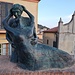<b>Statua in bronzo dedicata alla leggenda dell’Innamorata realizzata da Michelangelo Venturini.</b>