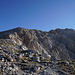 An der Sella del Brecciaio - Blick zum Gipfel