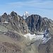 Aiguilles Rouges d`Arolla im Zoom; dahinter Dent Blanche