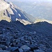 Typisches Aufstiegsgelände oberhalb des Passo del Laghetto mit dem Laghetto dei Cadabi.