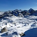 Abstieg zu den Obere Jöriseen und Blick auf mein heutiges Gipfelziel und sondierte anhand des grossen Steinmann auf dem Gipfel, der mich verleiten lies, meine Route aus