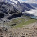 Blick zum Oeschinensee und dem Gletschersee auf 2184m. Lohnendes, wegloses Ziel vom Oeschinensee aus