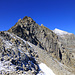 Ankunft am Passo Carnera: der Pizzo Fne SE-Grat nimmt langsam Form an, links flankiert vom Breithorn, rechts von Stichelgrat und Monte Leone