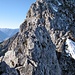 Der schmale Grat zur Seegrubenspitze wird nicht betreten.