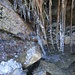 Die Wasserläufe im Val da Raschil sind teilweise gefroren.