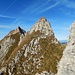 Und nochmal der oberste Teil. An dem Zacken in der Bildmitte folgte ich deutlichen Spuren, die mich zu einer Linksumgehung verführten.