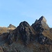 Berggestalten hinter dem Lac de Louvie