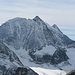 Mont Blanc de Cheilon im Zoom, rechts dahinter La Ruinette