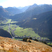 Tiefblick hinab nach Au