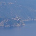 Corniglia aus der Ferne, oben Volastra