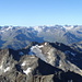 Herrlicher Ausblick von der Küchlspitze auf die Gipfel der Silvretta mit der Berninagruppe darüber 