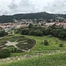 Ausblick auf den riesigen Kräutergarten ...
