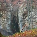 ... der Aussichtskanzel vor dem Wasserfall ...