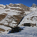 Auf der genüberliegenden Talseite teigte sich auf der Pürder Alpa der eindrückliche Piz Platta (3392m). Vorne bis links hinten sind die Wissberge: Inner Wissberg (2948m), Mittler Wissberg (3002m) und Usser Wissberg (3053,2m).