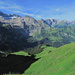 Am Einstieg des Äugi-Weges, am Bummertengrat, Blick nach Südwesten: Gletscherhorn, Laufbodenhorn, Mittaghorn, Wildhorn.