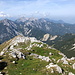 Unterwegs in der Košuta (Koschuta) - Ausblick am "Košuta-Veliki vrh"/Hochturm zum "Begunjščica-Veliki vrh" und anderen etwa westlich gelegenen Gipfeln.