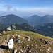 Unterwegs in der Košuta (Koschuta) - Ausblick am Veliki vrh/Hochturm, u. a. zum etwa nördlich gelegenen Ferlacher Horn.