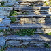 Treppen bis an die Wand, und weiter? Rechts und links gibt es keine Möglichkeit.