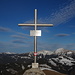 Gipfelkreuz Hochanger, im Hintergrund die Hohe Veitsch