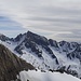 Von der Jagdhausspitze aus erkennt man gut den Aufstieg zur Daberspitze, wobei dort noch recht viel Schnee liegt.