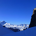 Am Ausgang der Alp Taspegn: links prominent der Piz Beverin, rechts am Horizont u.a. Tödi, Bifertenstock und Piz Fess