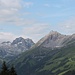 Detail Valluga,2811m und  Hintere Schmalzgrubespitze,2643m. 