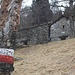Alpe Quarantavan (come da CNS) ma in altre cartine abbiamo visto che questa Alpe viene chiamata "Quarantapan" mentre sull'albero, ritratto in foto a sinistra, abbiamo trovato la dicitura "Quarantapen"<br />Bel mistero... :-)<br />
