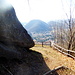 scorcio fotografico al grosso sasso erratico