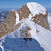 Blick über den tollen Verbindungsgrat zum Twäriberg Gipfelaufbau. Dieser wird in direkter Linie erkraxelt.