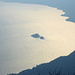 in discesa zoom sulle isole di Brissago
