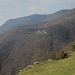 Mulattiera Carate - Monti di Carate - Rifugio Murelli : vista sui Monti di Liscione