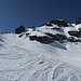 Der letzte Steilaufschwung zum Pizolsattel - eisig und abgeräumt wie eine schwarze Piste am Samstag-Abend