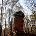  Wir verließen das Wanderwegenetz gleich wieder, und folgten weiter dem unmarkierten Pfad, der den Bergrücken entlang führt.