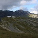 Aussicht vom Tannenschild (2182m) auf den Bonistock (2168,6m). Im Hintergrung ist der Hochstollen / Gemsegg (2480,7m).