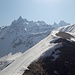 Aus dieser Perspektive sehr eindrücklich und wirklich eine Hohe Warte! Rechts oben die kurze Schlüsselstelle am Jägerichopf