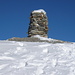 Der vermeintliche Gipfel 2602m ist nur eine Schulter vom Piz Beverin 2998m. Das Einshorn ist ca. 500m östlich und 2457m hoch.