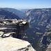 ausgesetzt mit El Cap im Hintergrund
